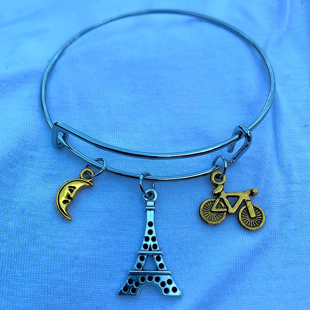Brand New! Handmade! Adjustable Charm Bangle Bracelet!